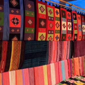quà tặng thổ cẩm
