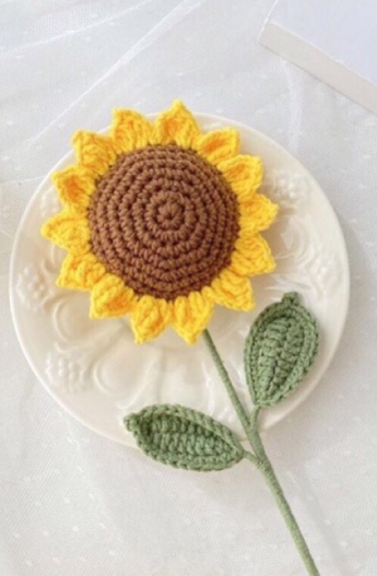 Knitted Sunflower